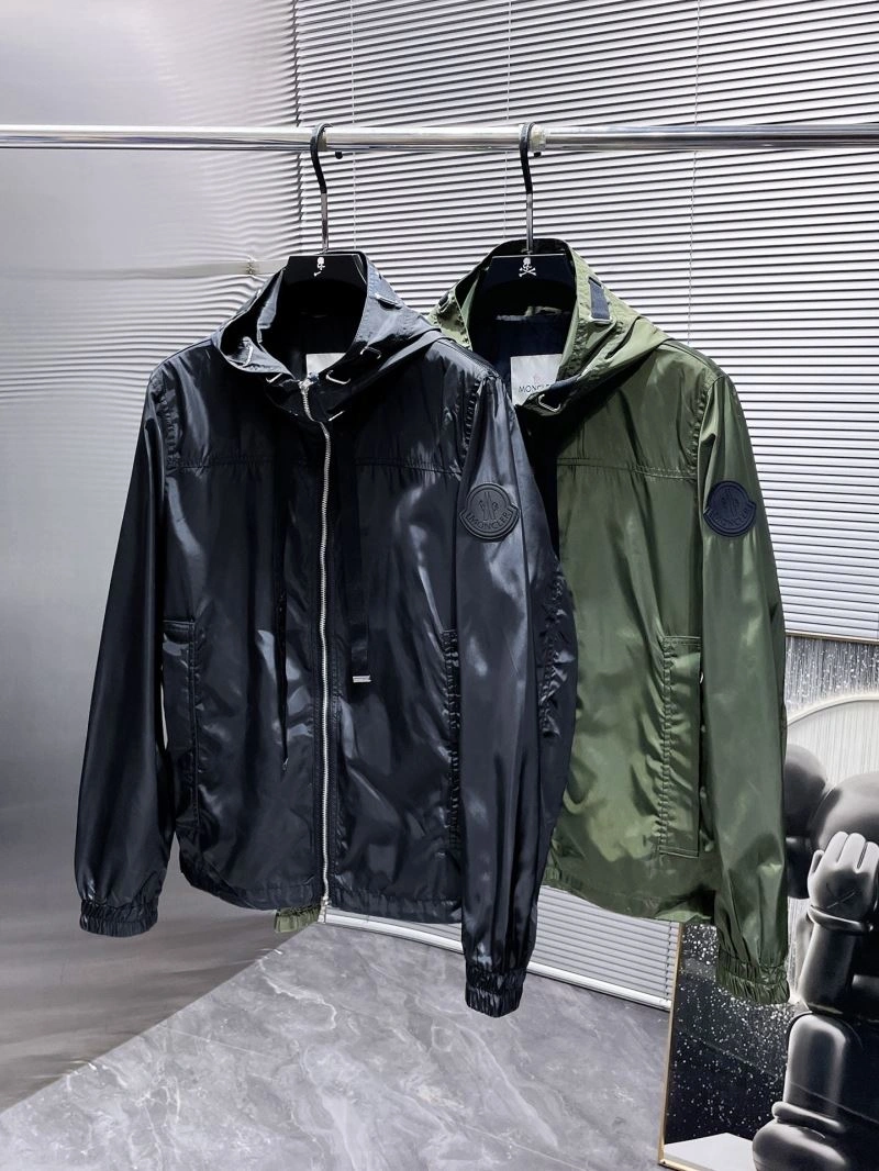 Affordable Moncler Outwear 141655