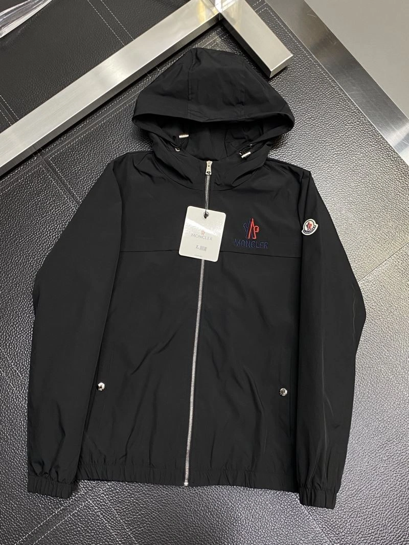 Moncler Outwear Durable 141578