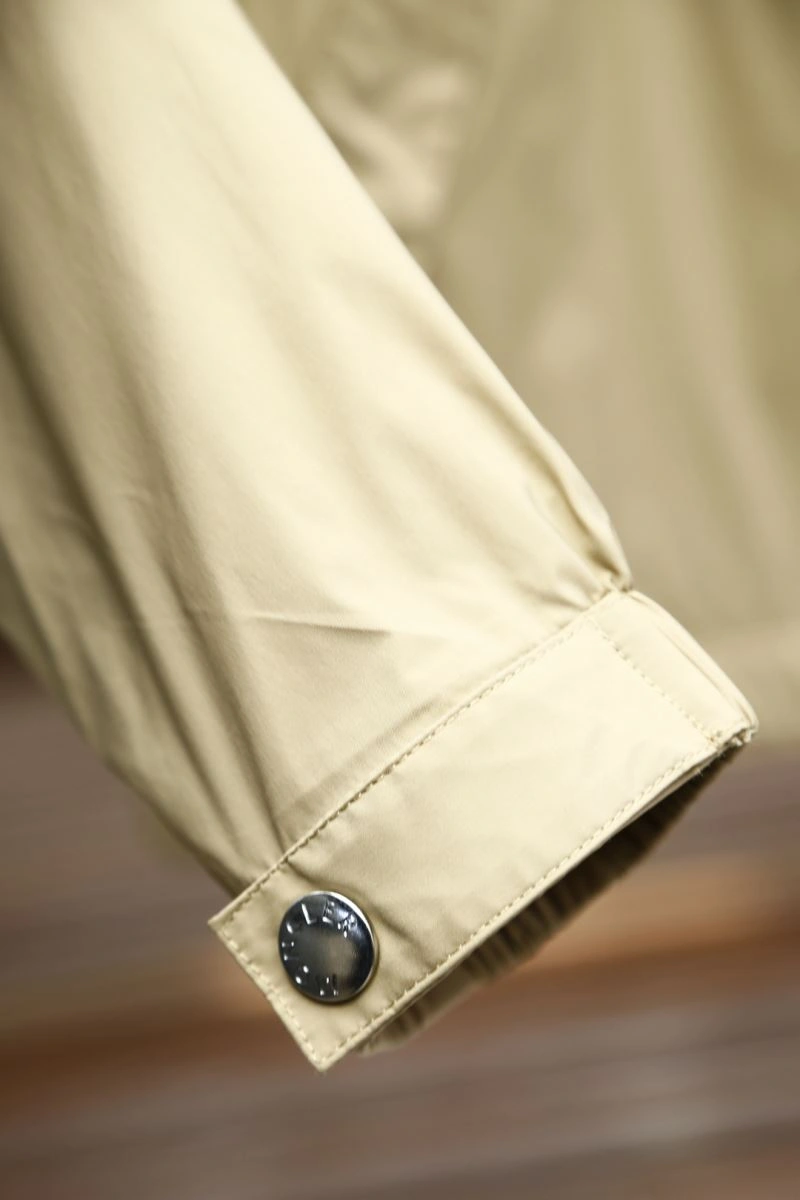 Moncler Outwear Durable 141584
