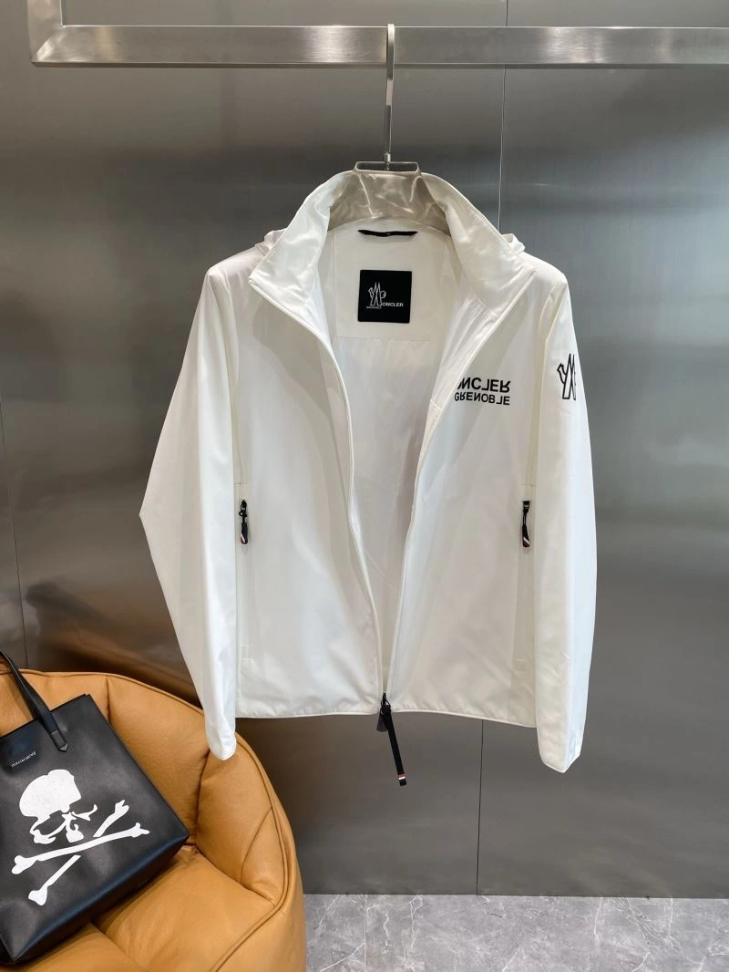 Moncler Outwear NewStyle 141569