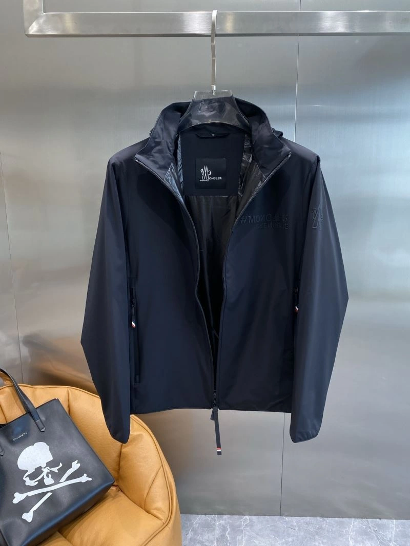 Moncler Outwear Timeless 141572