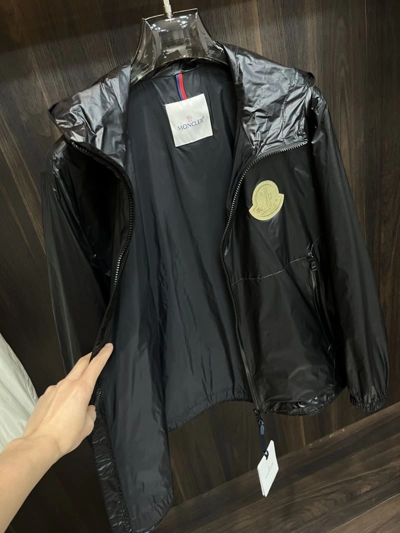Moncler Outwear NewStyle 141573