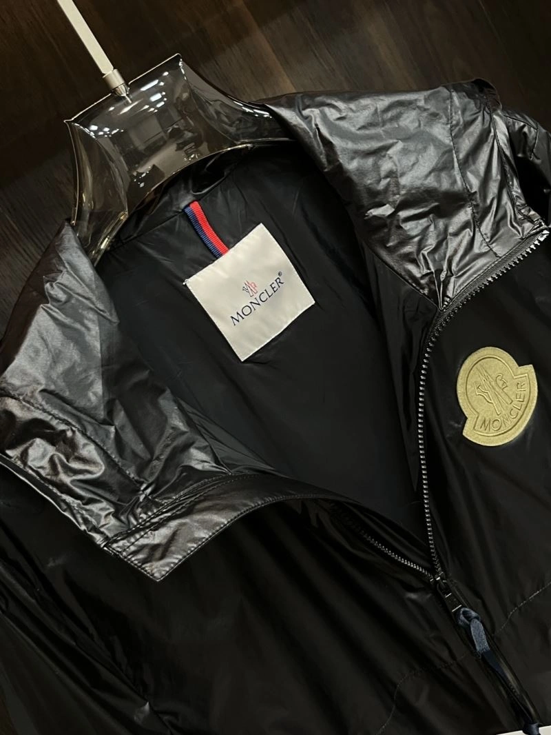 Moncler Outwear NewStyle 141573