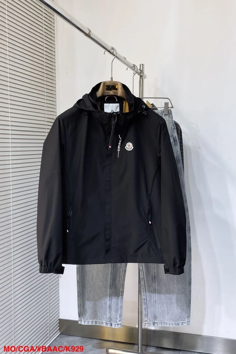 Flexible Moncler Outwear 141568