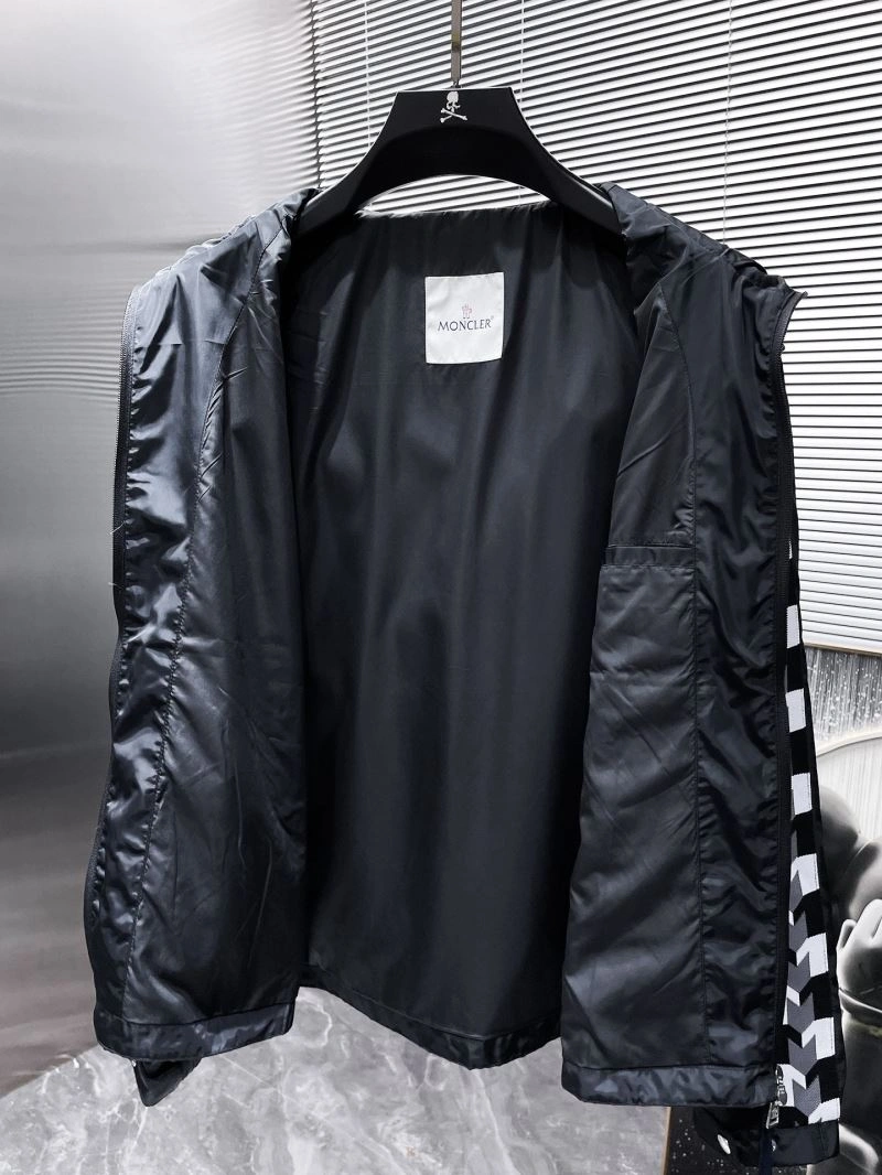 Attractive Moncler Outwear 141586