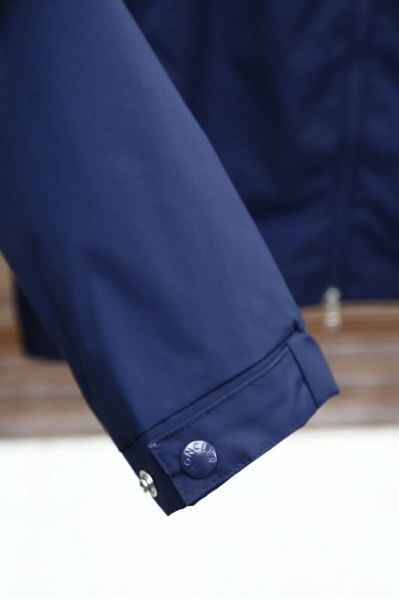 Moncler Outwear WeatherProof 141564