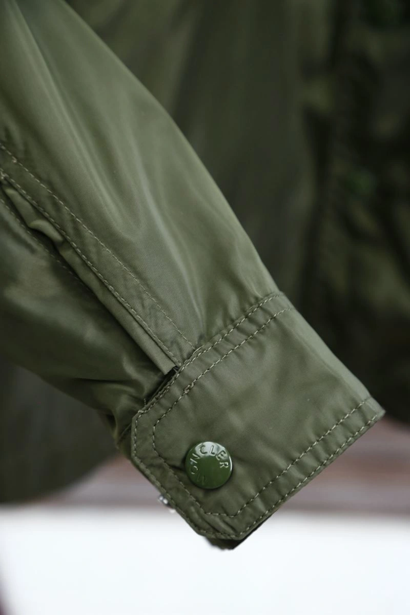 Durable Moncler Outwear 141560