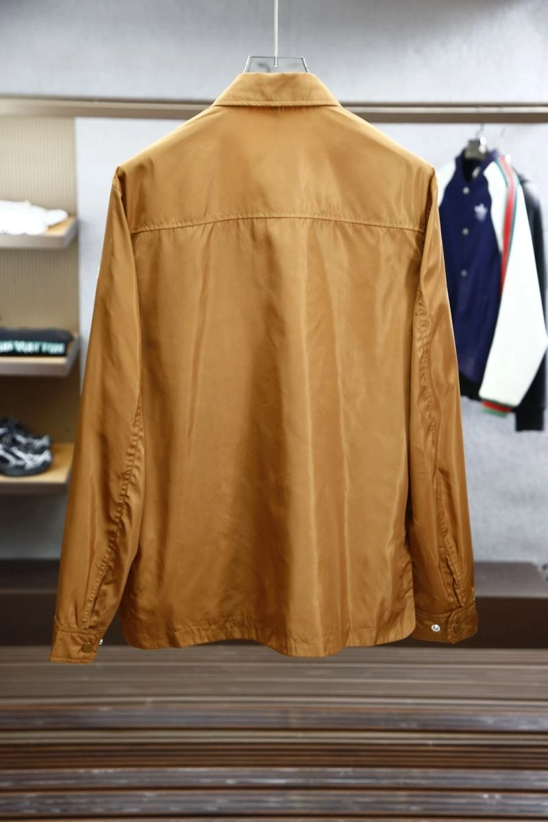 Moncler Outwear Comfortable 141558