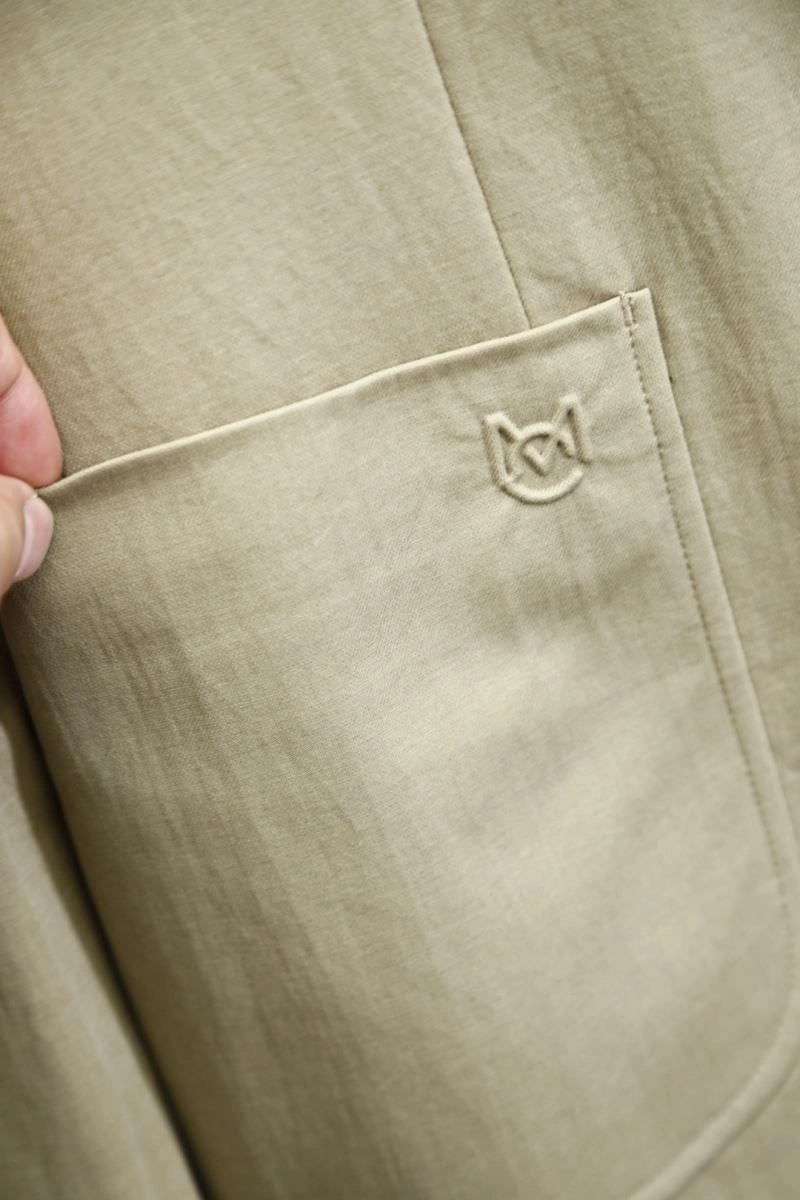 Moncler Outwear Breathable 141557