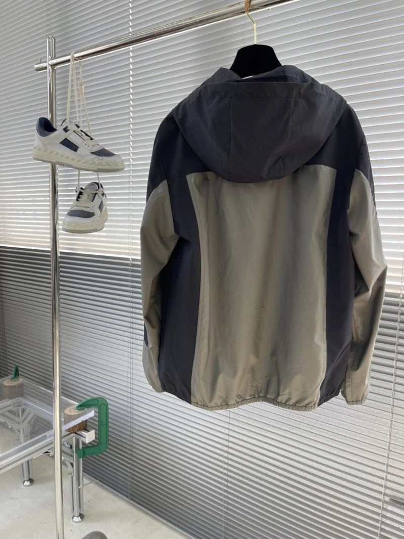 Moncler Outwear Effortless 141556