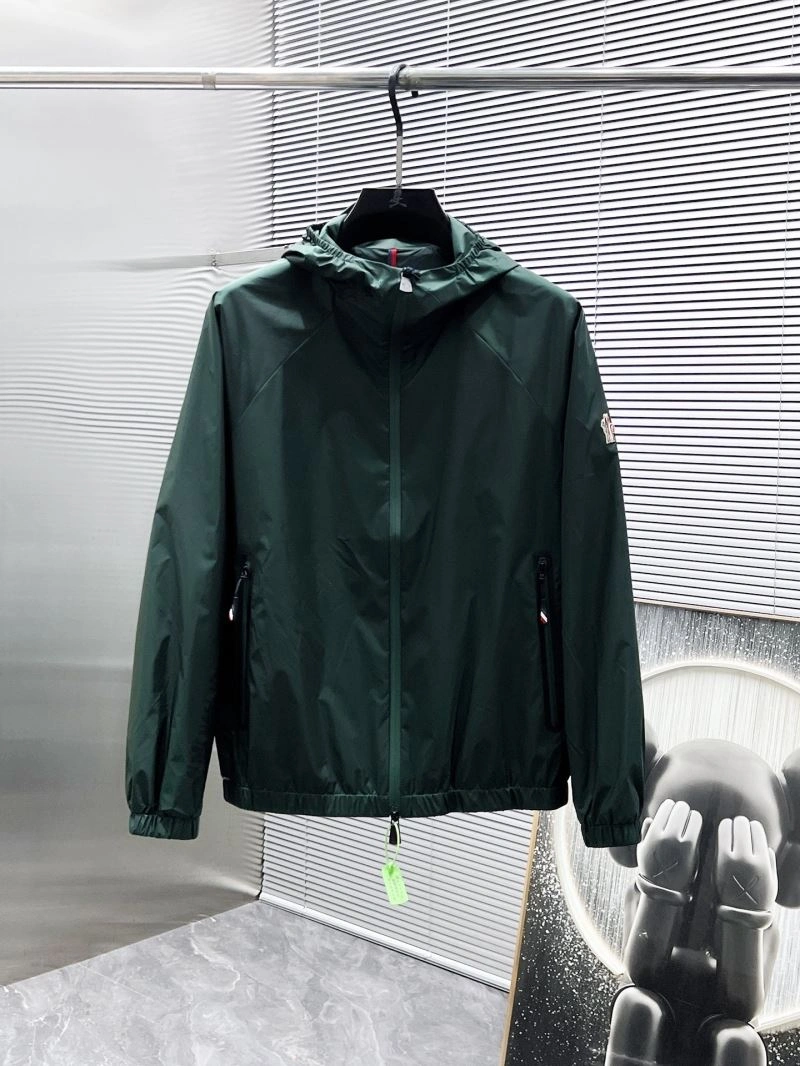 Popular Moncler Outwear 141551