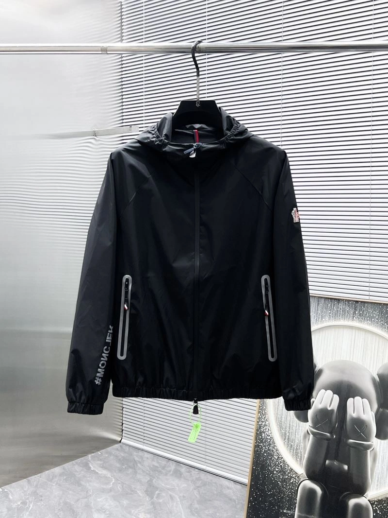Popular Moncler Outwear 141551