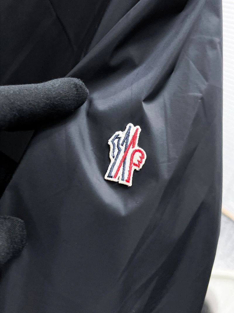 Popular Moncler Outwear 141551