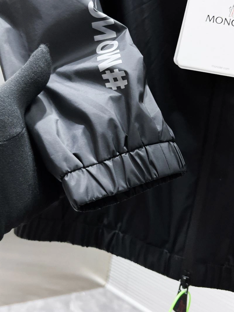 Popular Moncler Outwear 141551