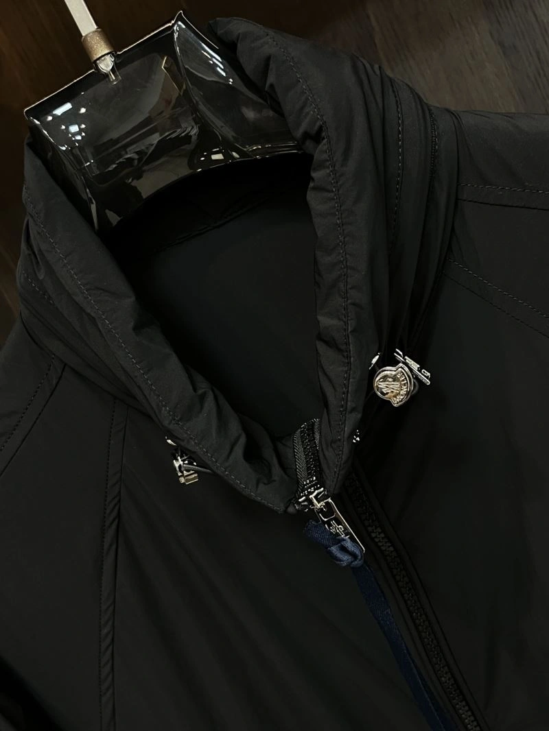 Moncler Outwear GoAnywhere 141549