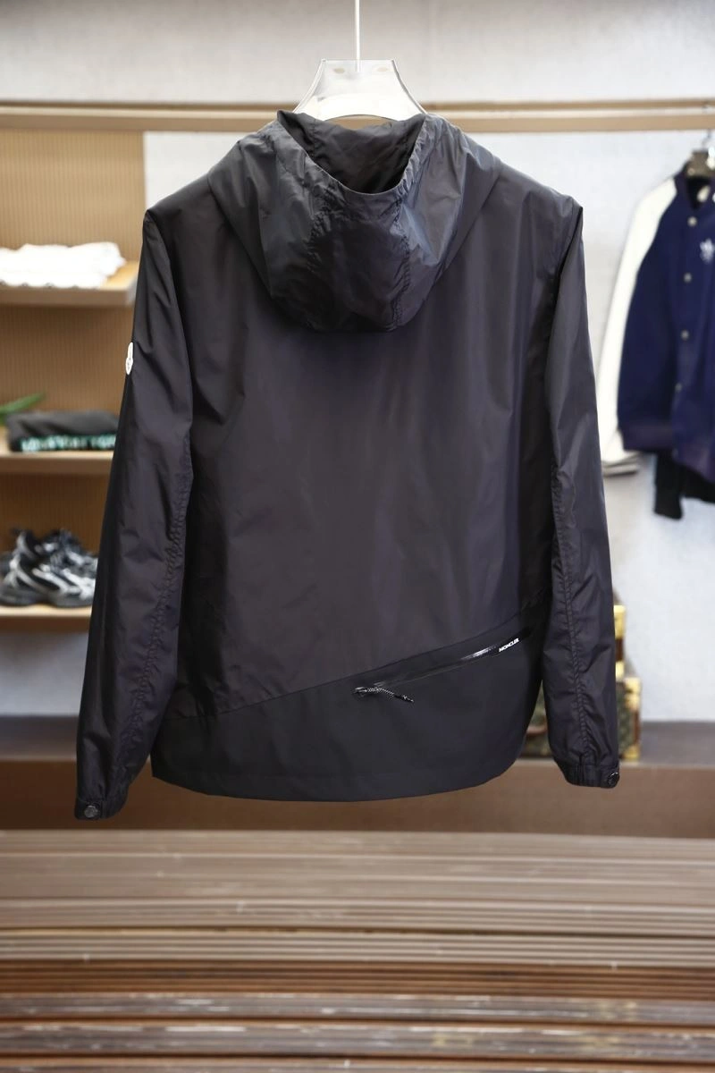 Moncler Outwear Functional 141539