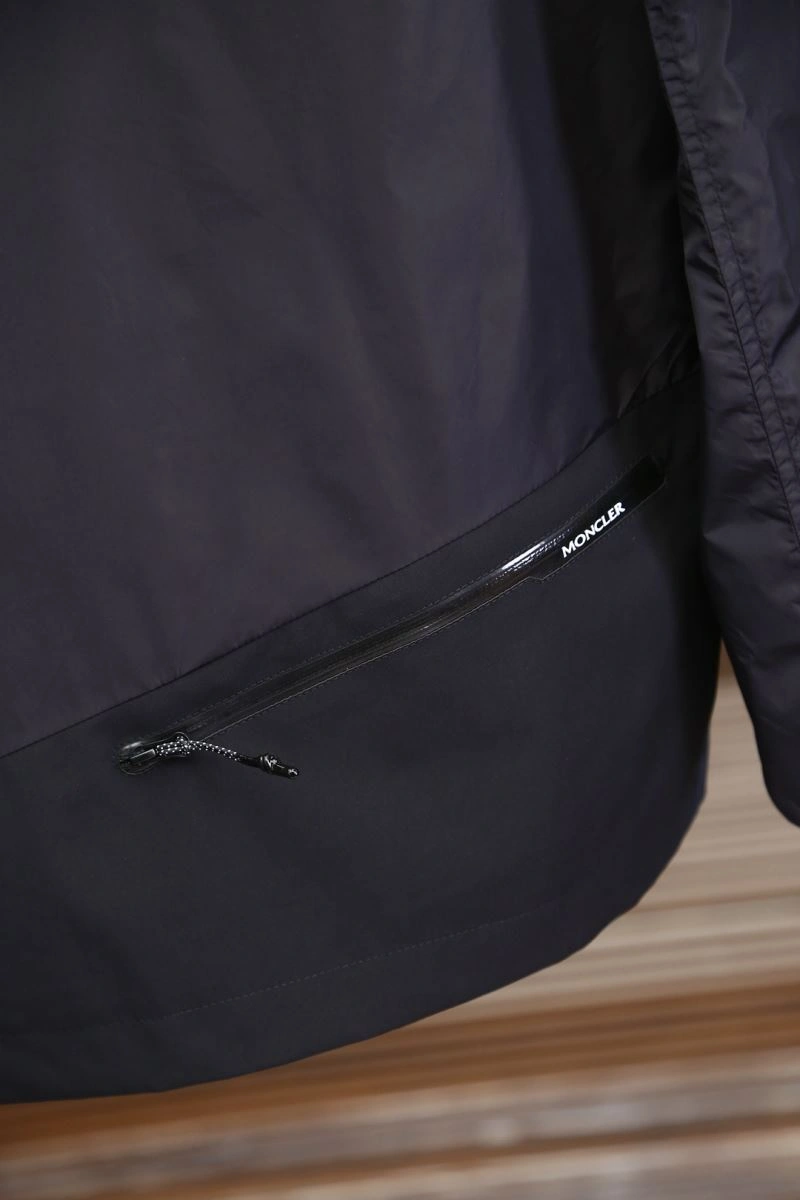 Moncler Outwear Functional 141539