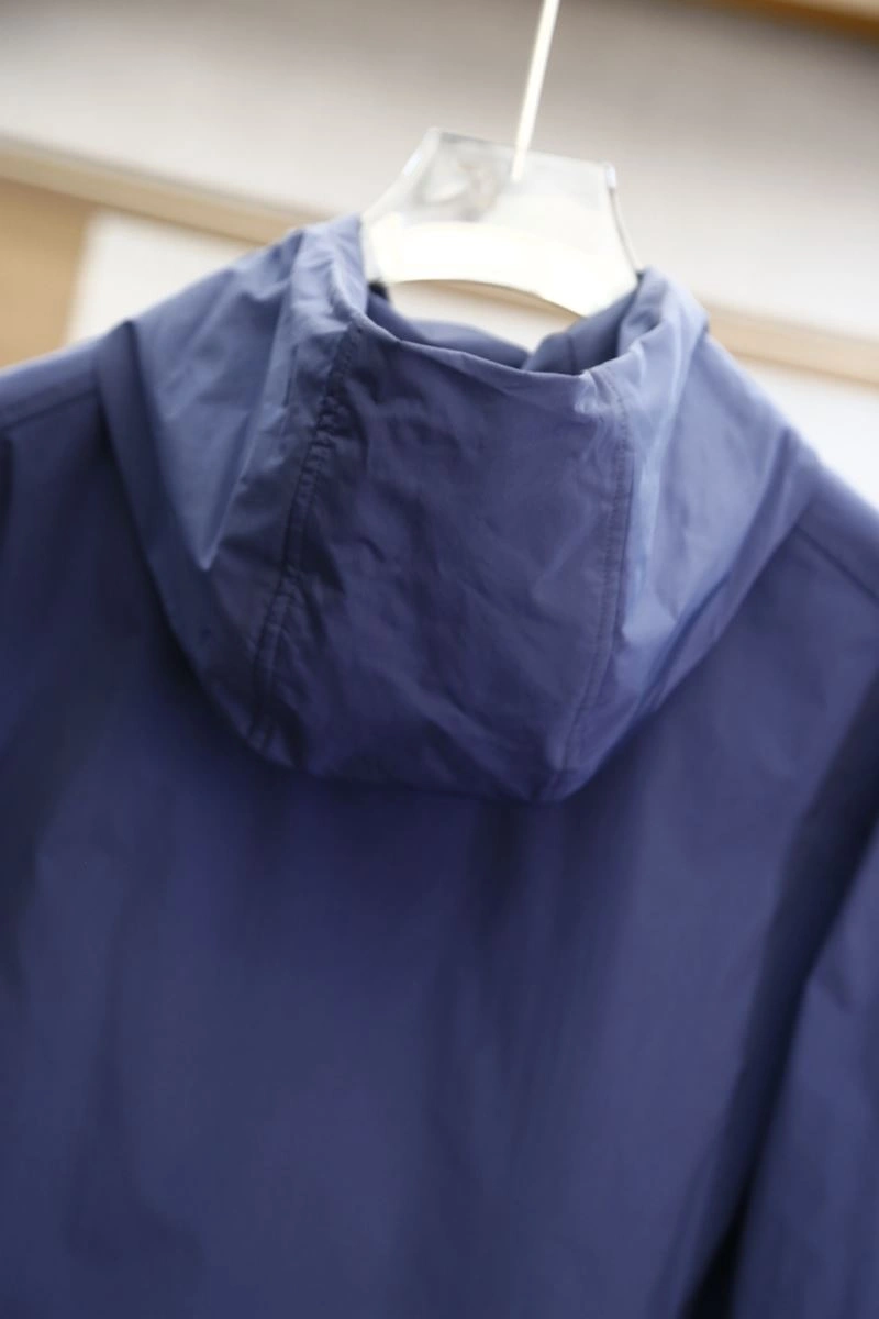 DailyWear Moncler Outwear 141540