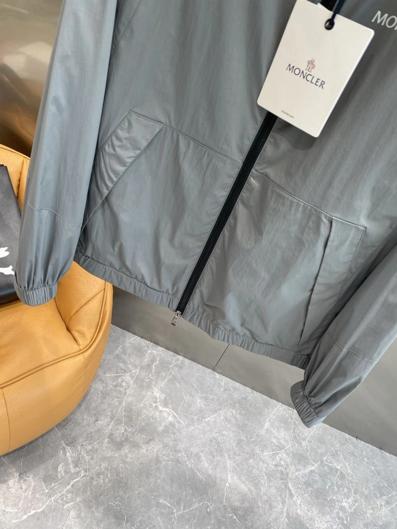 Moncler Outwear ComfortFit 141535