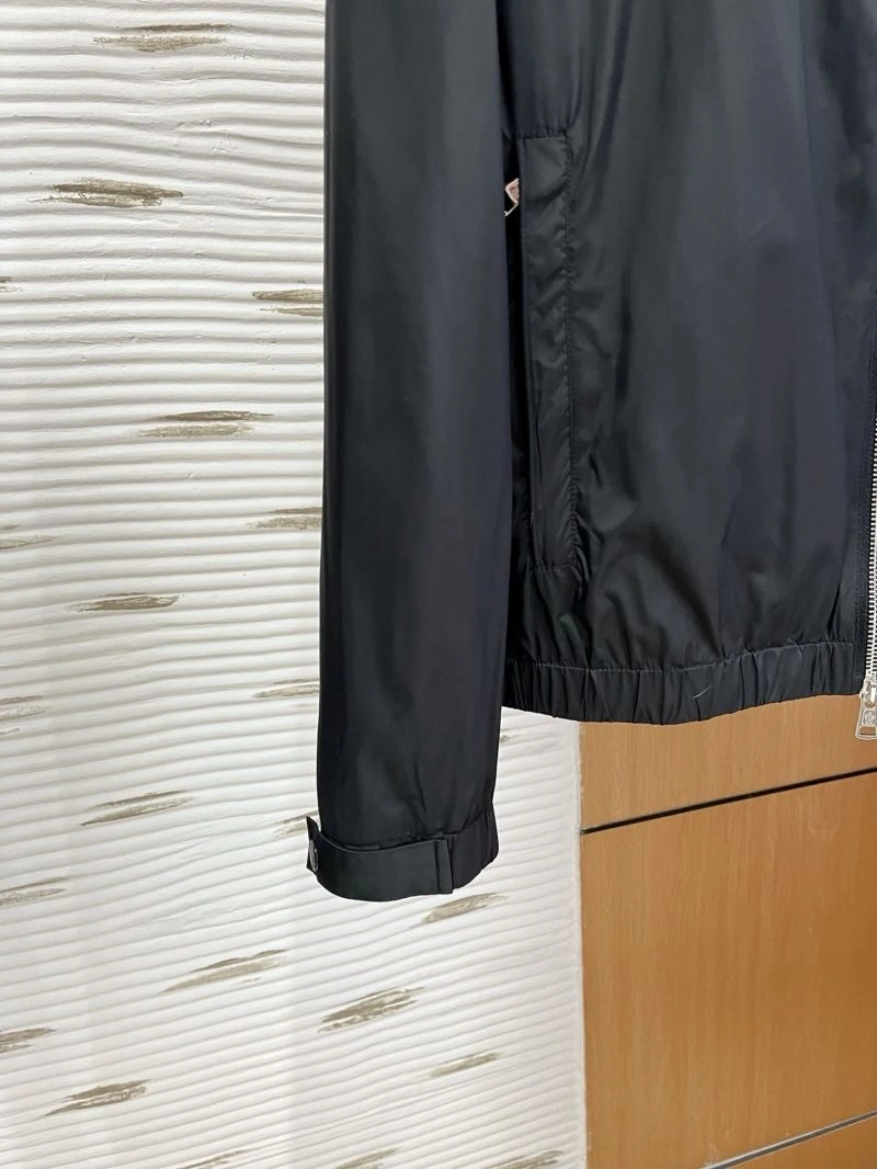 Moncler Outwear OdorResistant 141533