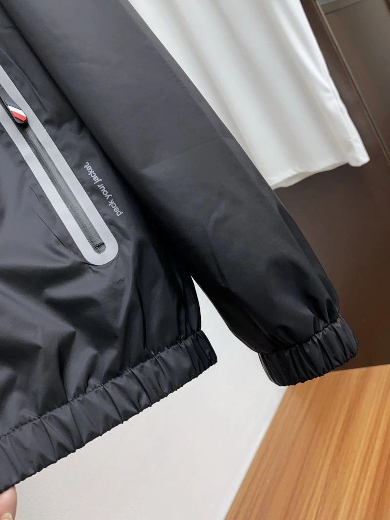 Durable Moncler Outwear 141523