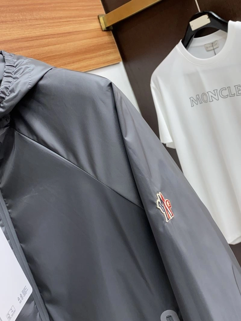 Moncler Outwear UrbanStyle 141526