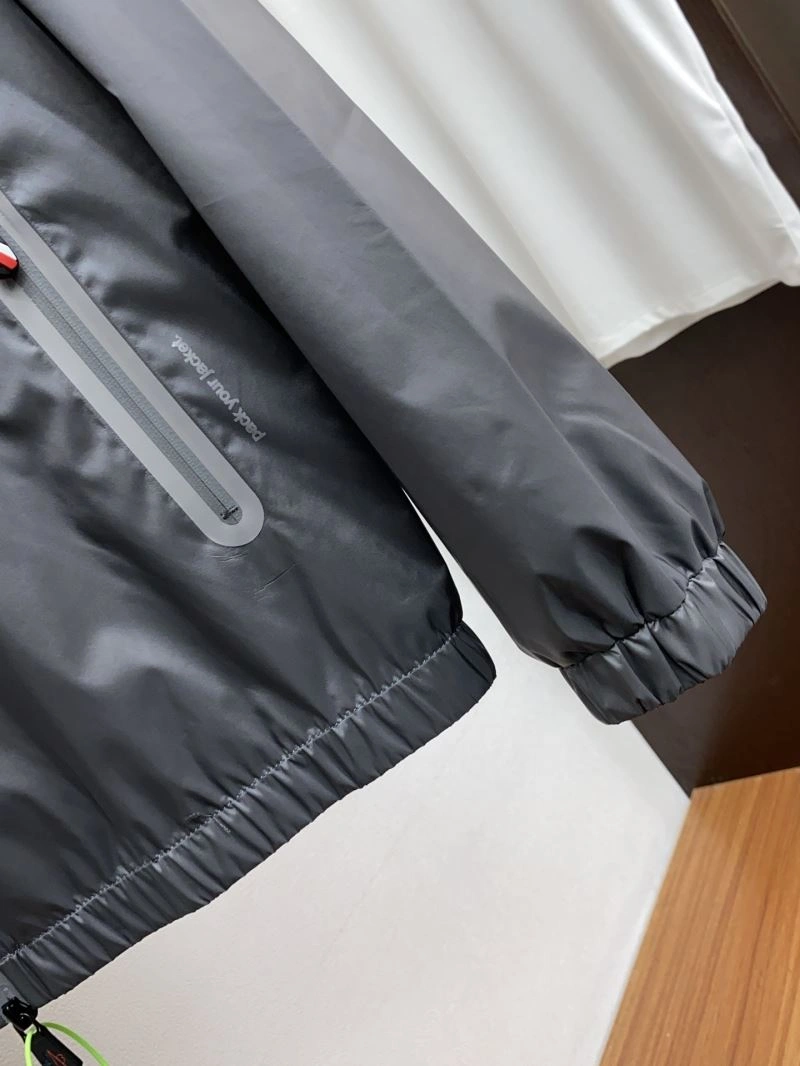 Moncler Outwear UrbanStyle 141526