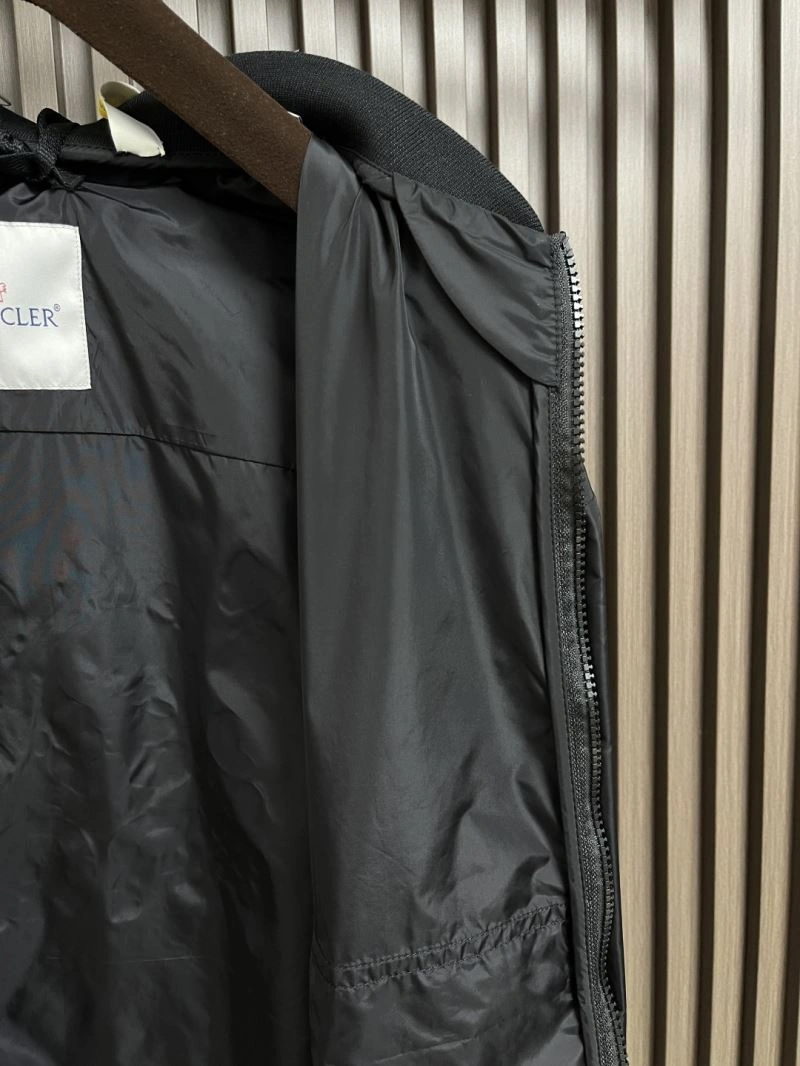 Moncler Outwear TopPick 141203