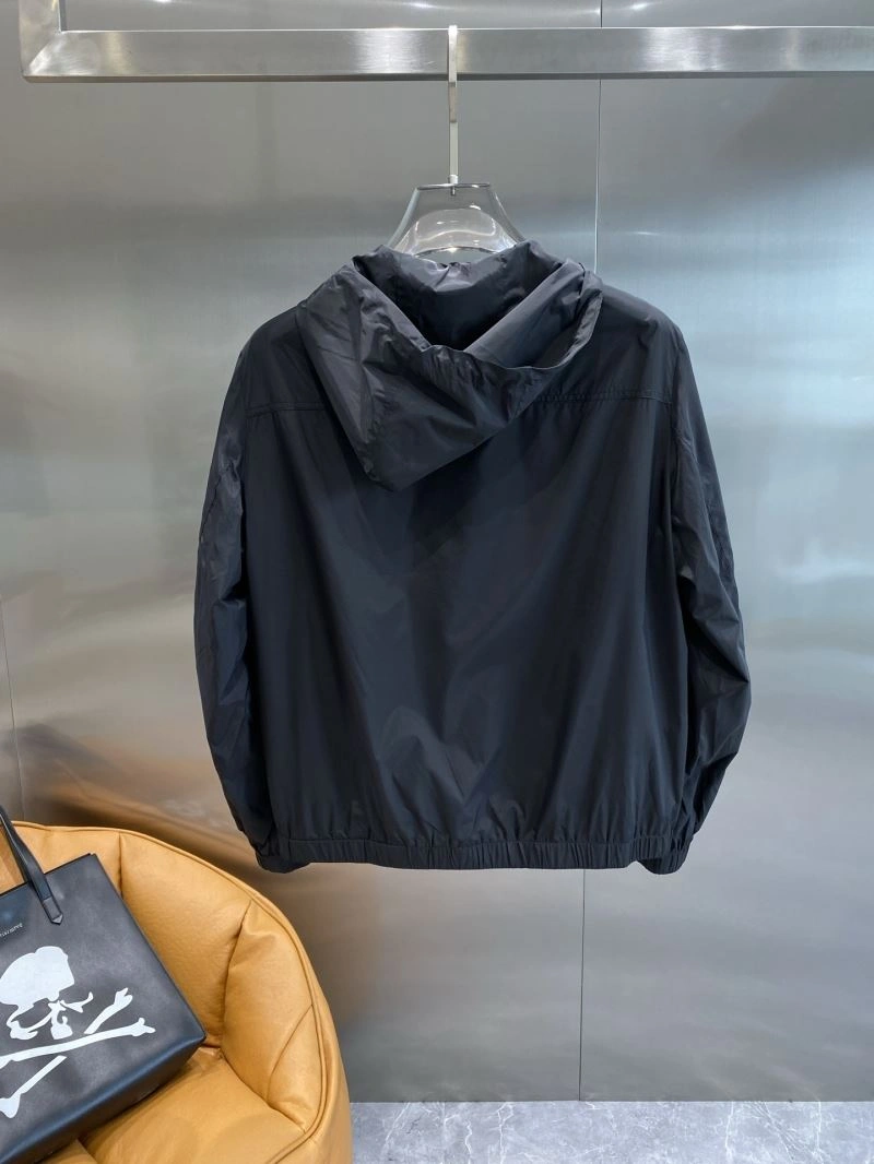 Moncler Outwear EyeCatching 141185