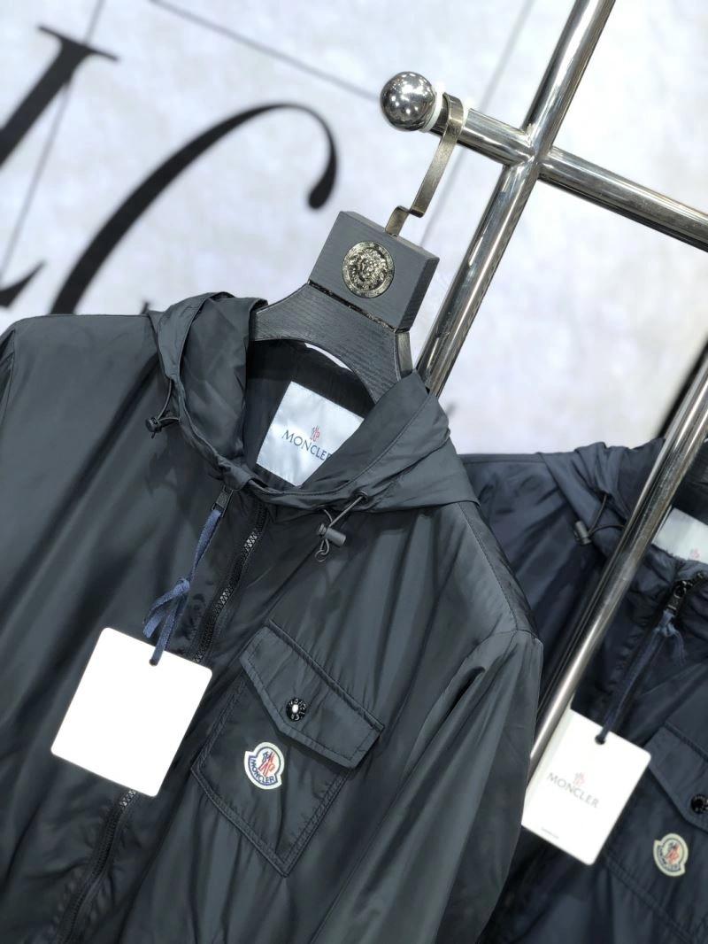 Moncler Outwear Casual 141198
