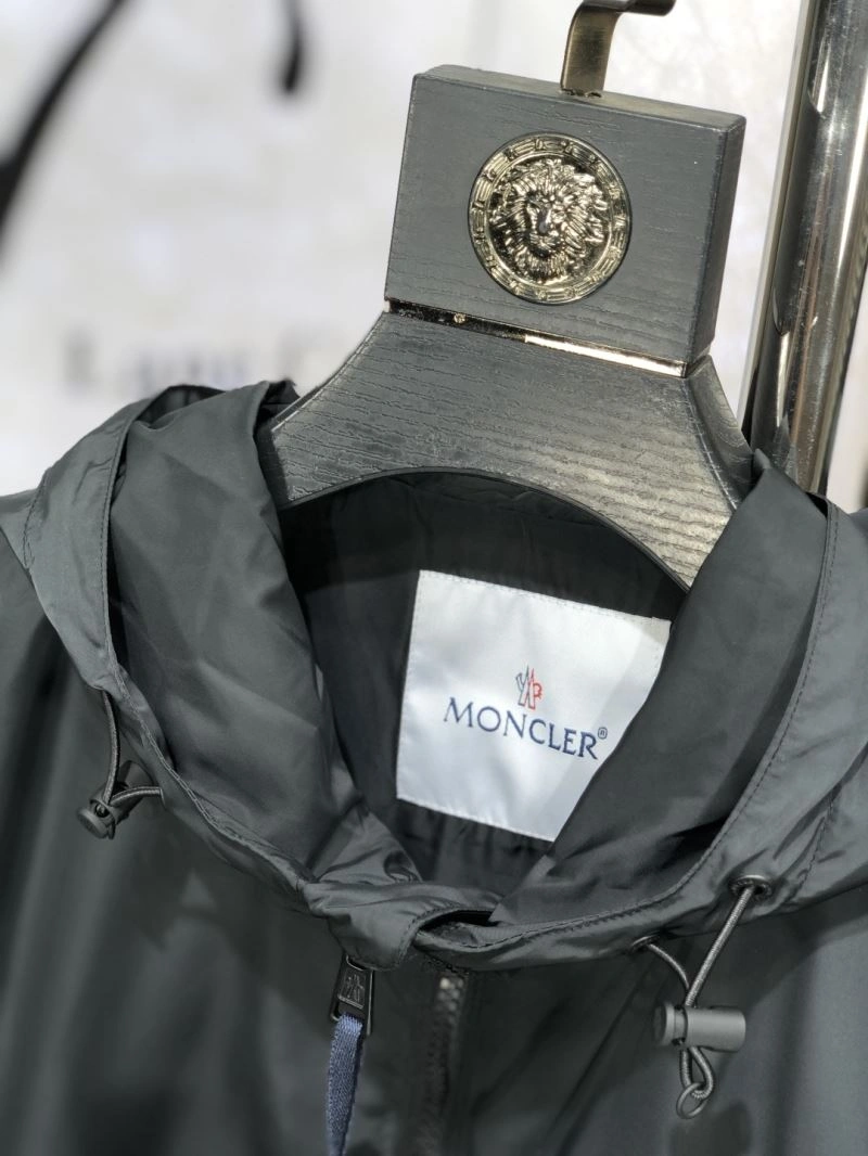 Moncler Outwear Casual 141198