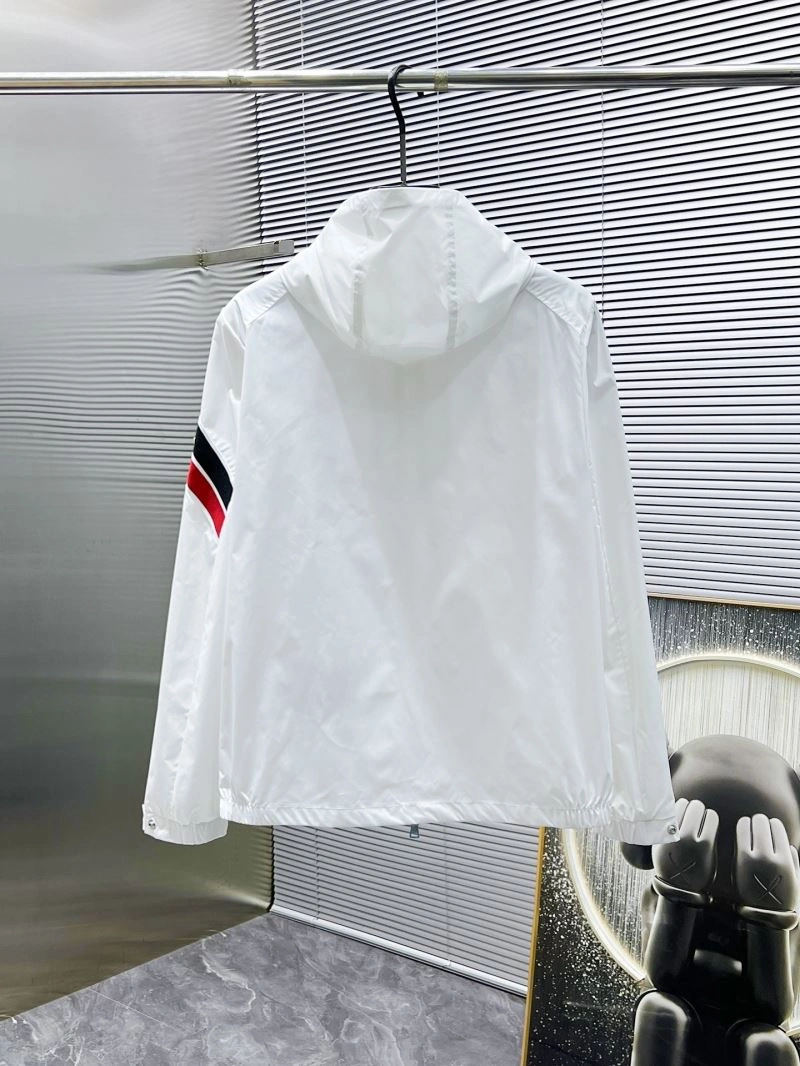 Moncler Outwear OnTrend 141208