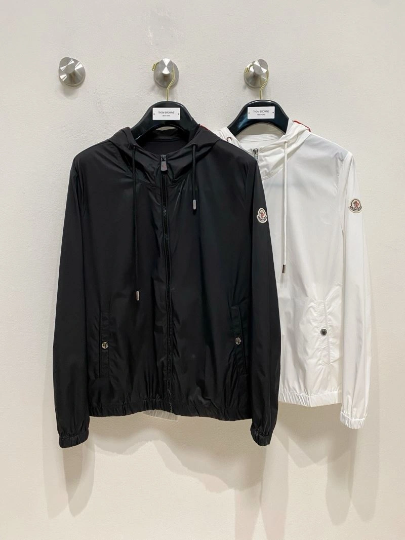Moncler Outwear SunProtective 141180