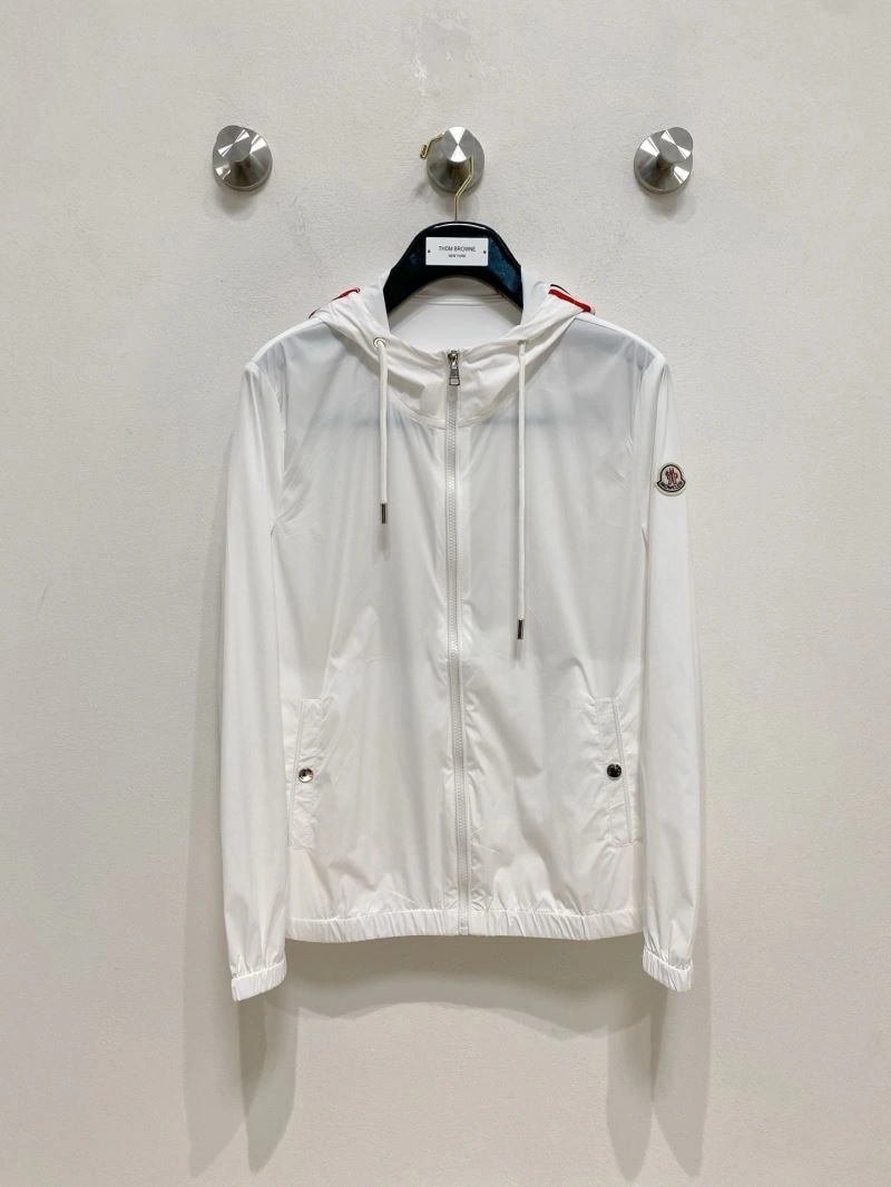 Moncler Outwear SunProtective 141180