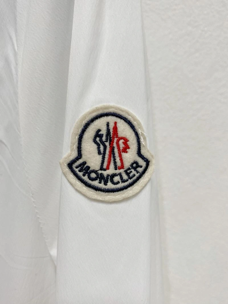 Moncler Outwear SunProtective 141180