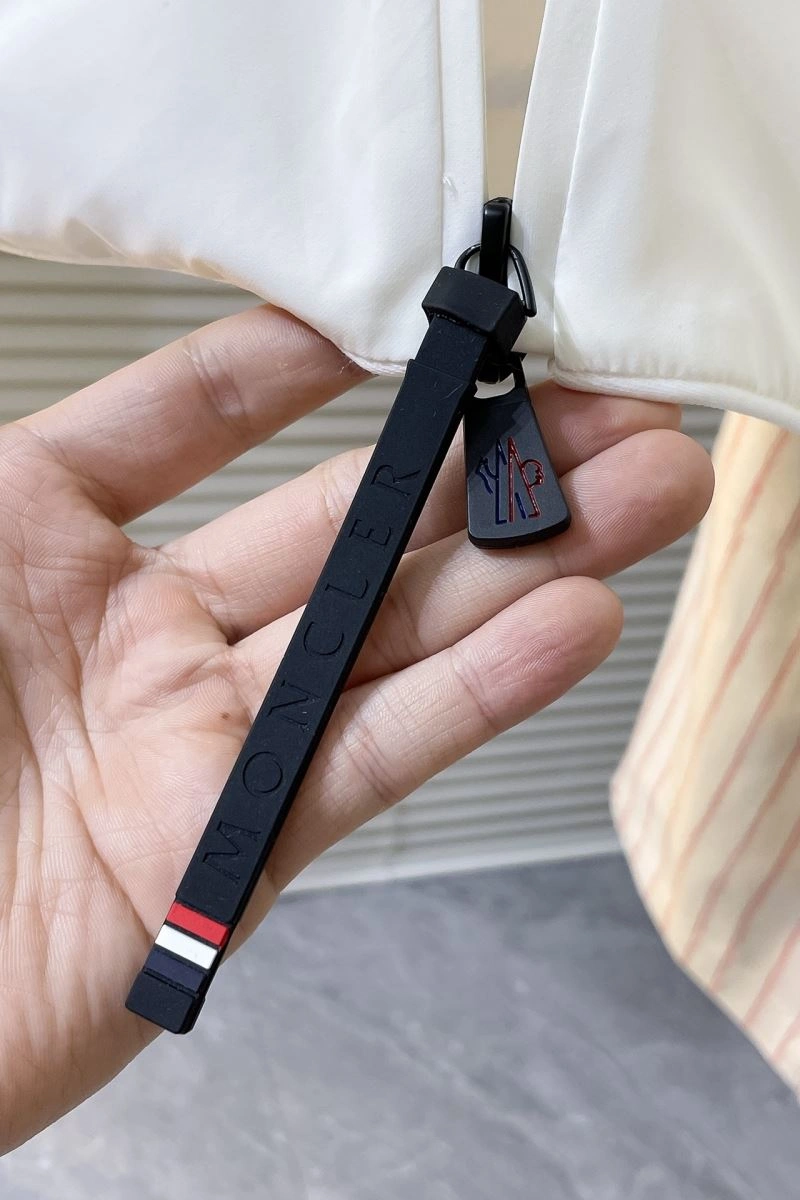 Moncler Outwear Contemporary 141178