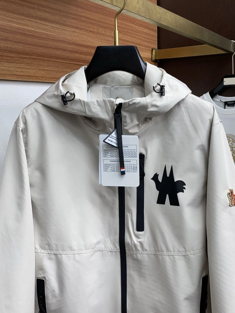 GoodFit Moncler Outwear 141174