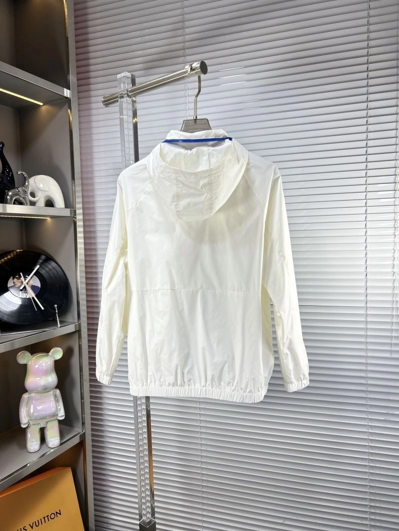 Moncler Outwear Casual 141154