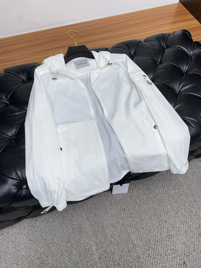 Moncler Outwear StreetReady 141156