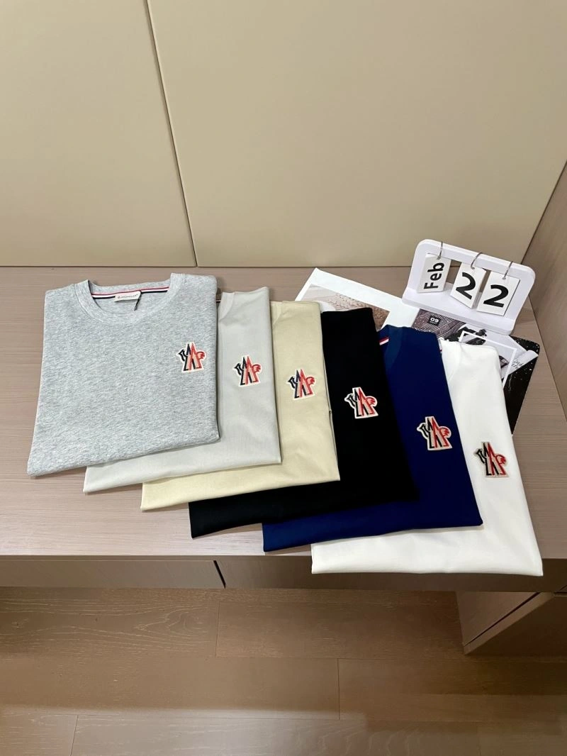 Durable Moncler Outwear 141151