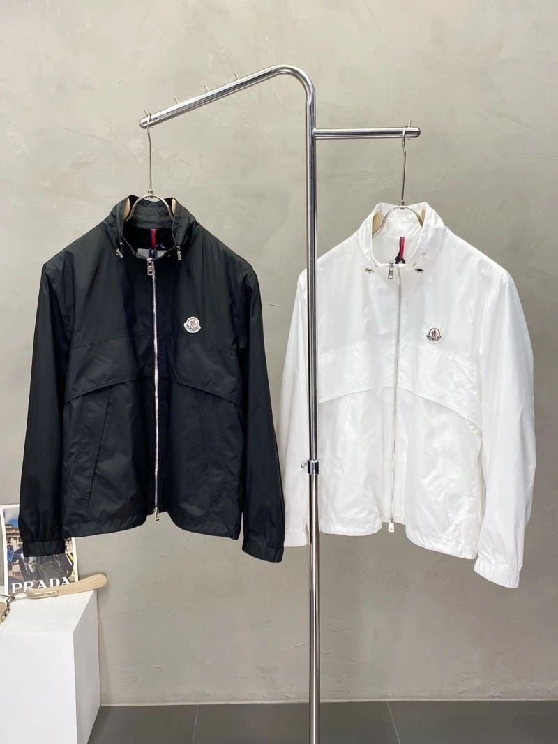 Moncler Outwear EasyCare 141149