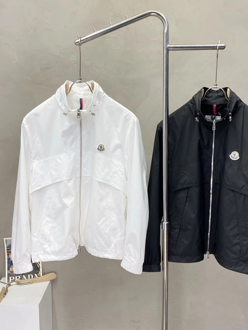 Moncler Outwear EasyCare 141149