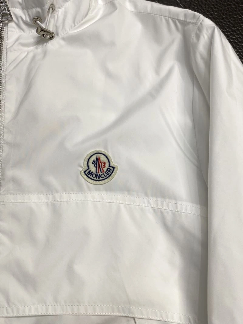 Moncler Outwear EasyCare 141149
