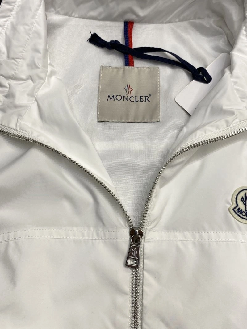 Moncler Outwear EasyCare 141149