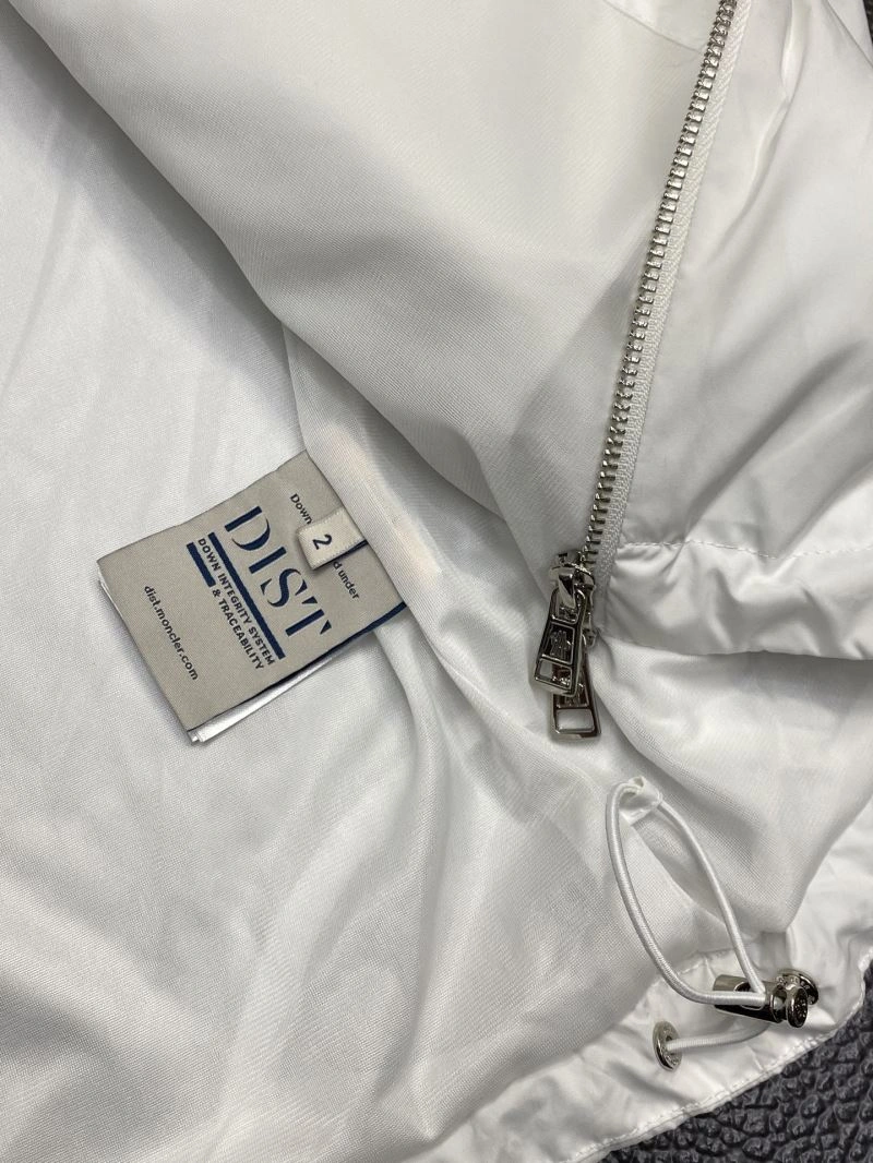 Moncler Outwear EasyCare 141149