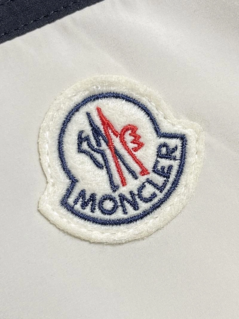 EasyMatch Moncler Outwear 141147