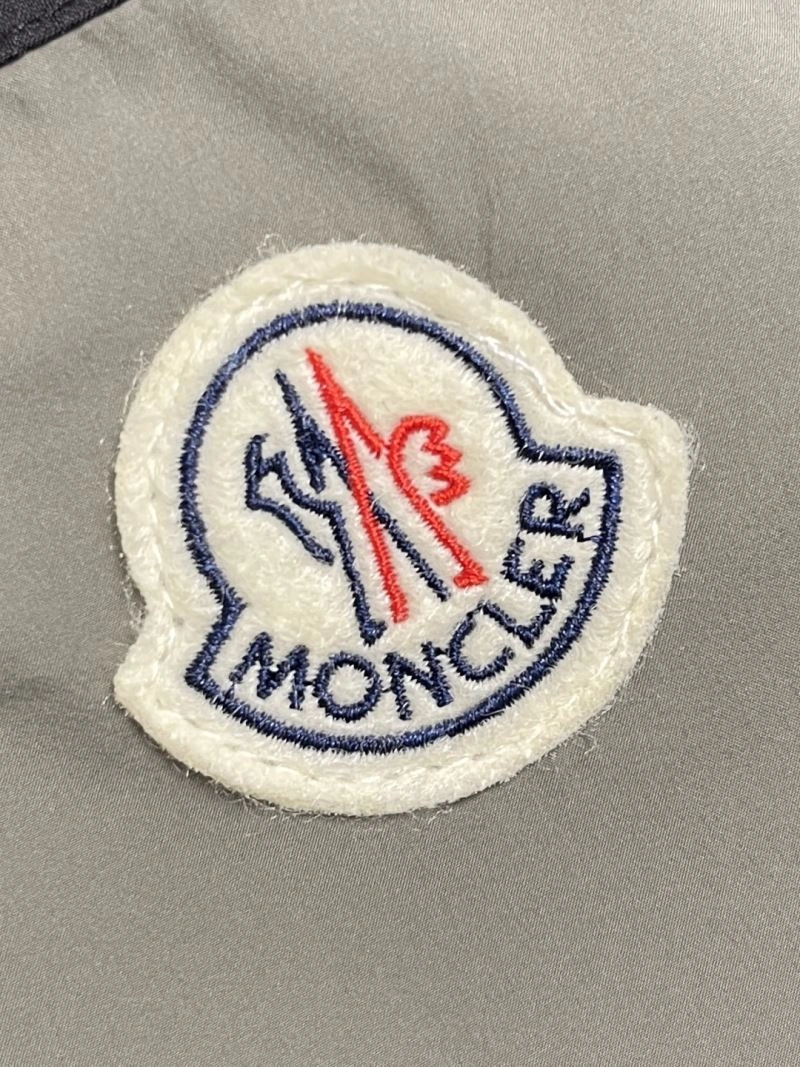 Moncler Outwear SportInspired 141161