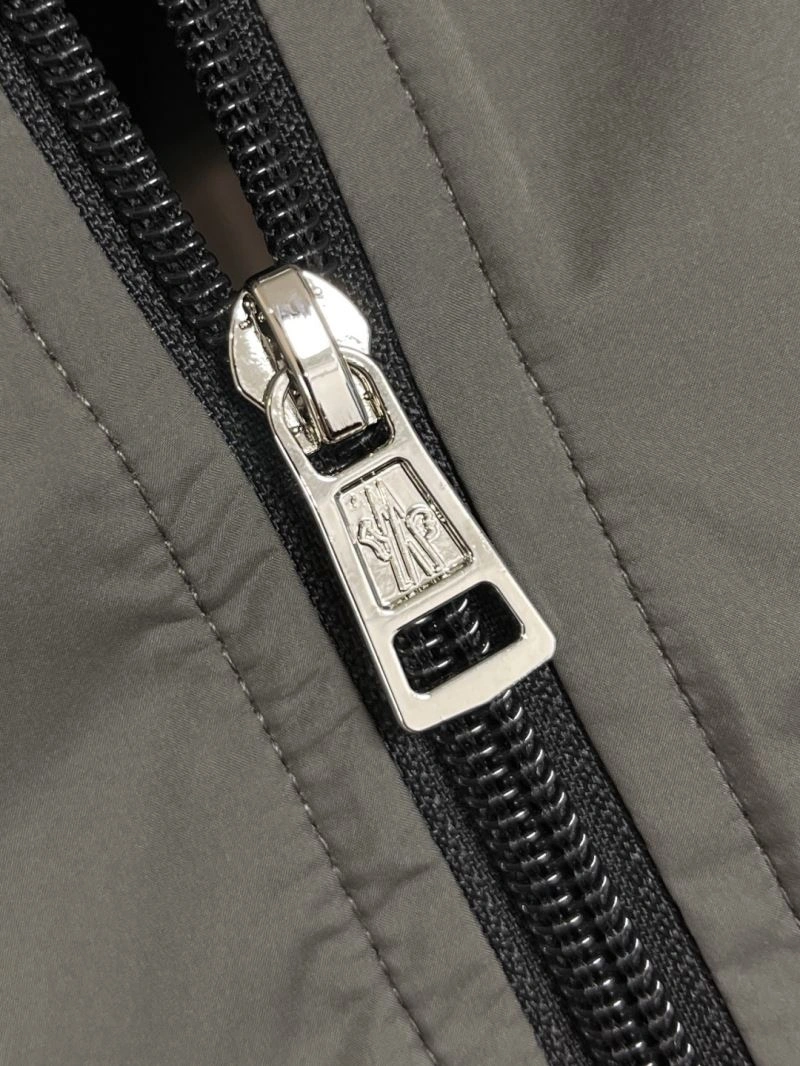 Moncler Outwear SportInspired 141161