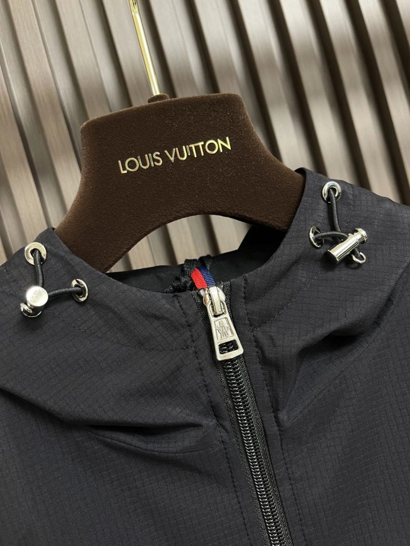 EasyMatch Moncler Outwear 141158