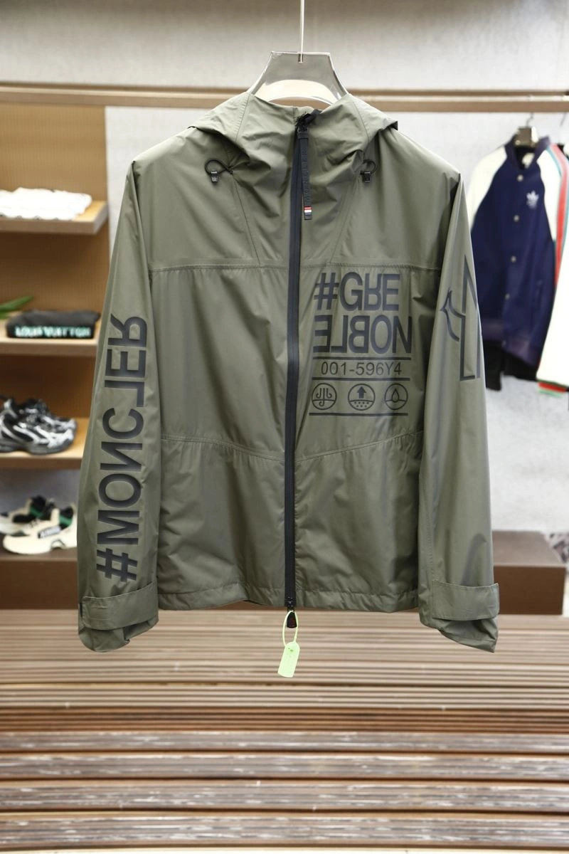 Moncler Outwear Colorful 141146